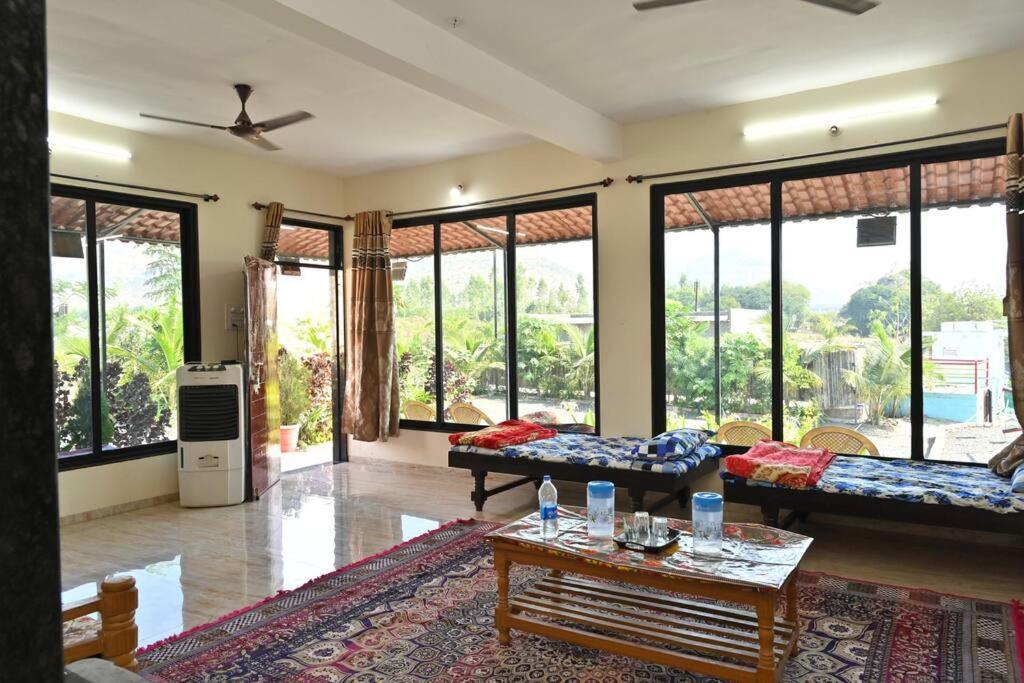 Apna Farmhouse - Private Villa With Pool & Play Area - Near Fort -15 Min To Ellora Caves Daulatabad Ngoại thất bức ảnh